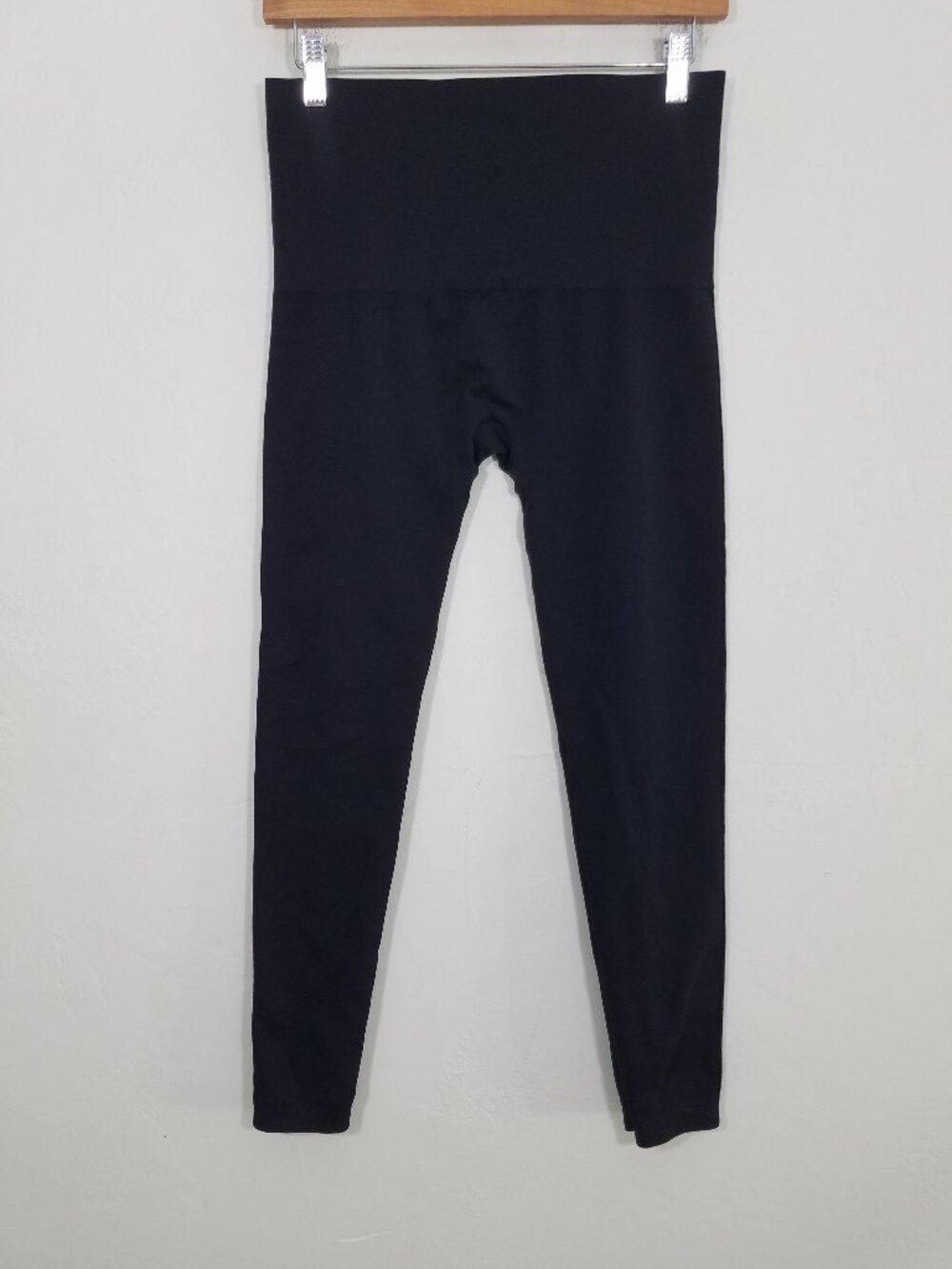 EUC SPANX Legging Black Size 1X